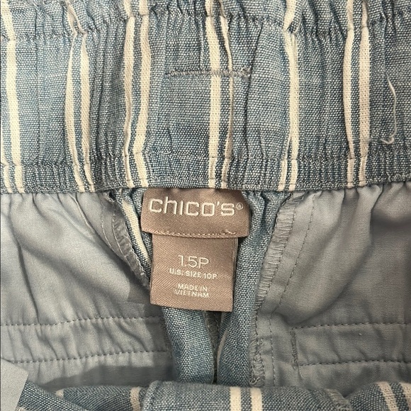 Chico's Women’s Waist Tie Blue White Striped Nautical Capris Size 1.5/10P - Picture 2 of 7